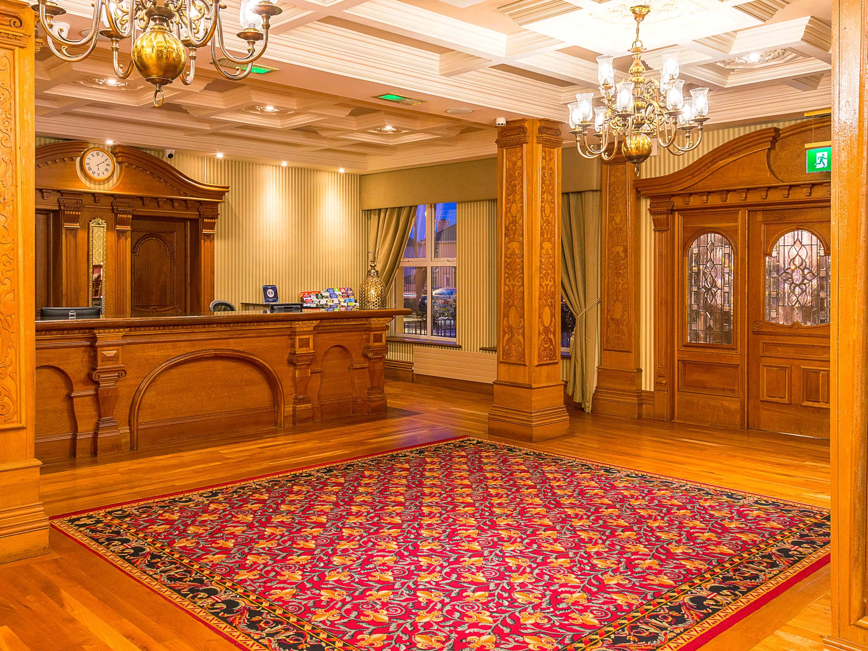 Lady Gregory Hotel, Leisure Club & Beauty Rooms Ґорт Екстер'єр фото