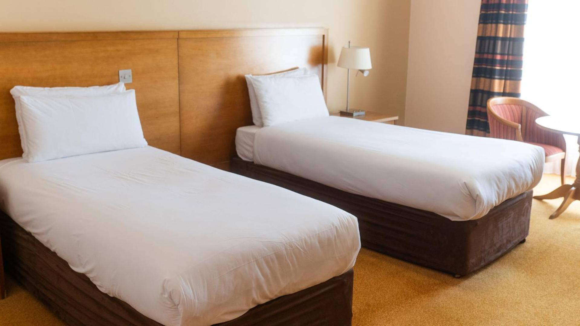 Lady Gregory Hotel, Leisure Club & Beauty Rooms Ґорт Екстер'єр фото